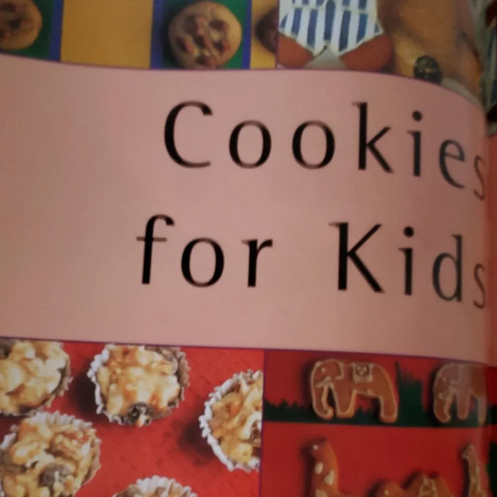 Cookies Irresistible Biscuts Brownies and Bars Cookbook